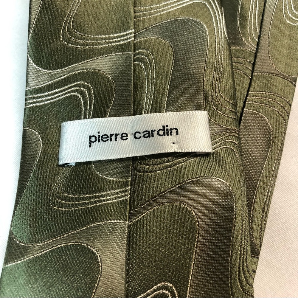 Vintage Pierre Cardin Lot of Two Men’s Ties Traditional Patterns Silk - Picture 3 of 5